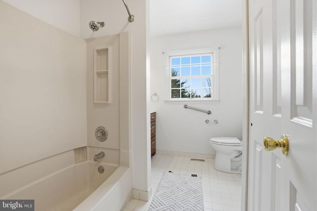 56 JASEN DR, Chalfont, PA 18914