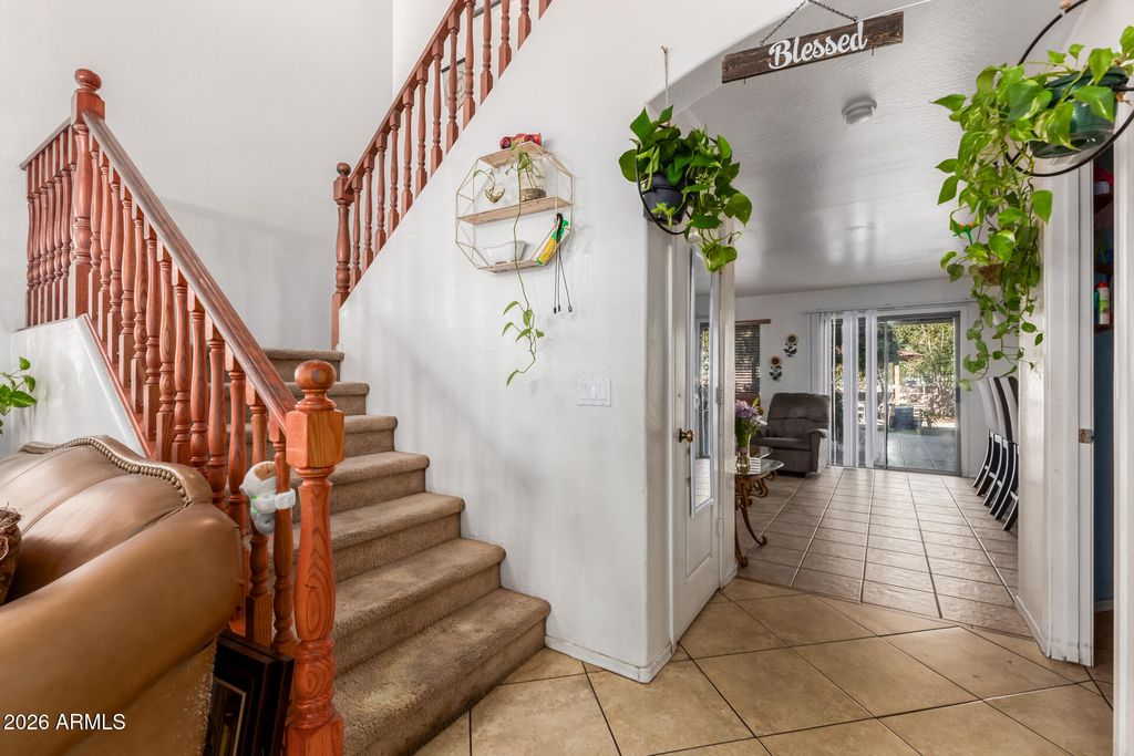 Image 8 of property listing at 3013 S 84TH Drive, Tolleson, AZ 85353