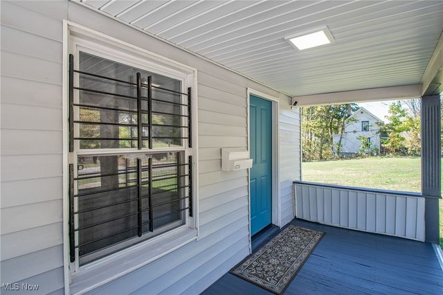 670 Euclid Avenue, Akron, OH 44307