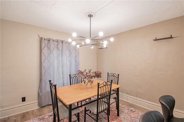 670 Euclid Avenue, Akron, OH 44307