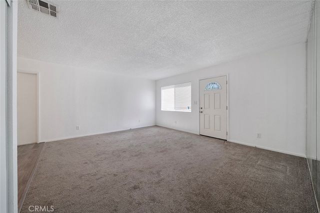 1911 N Summit, Pasadena, CA 91103