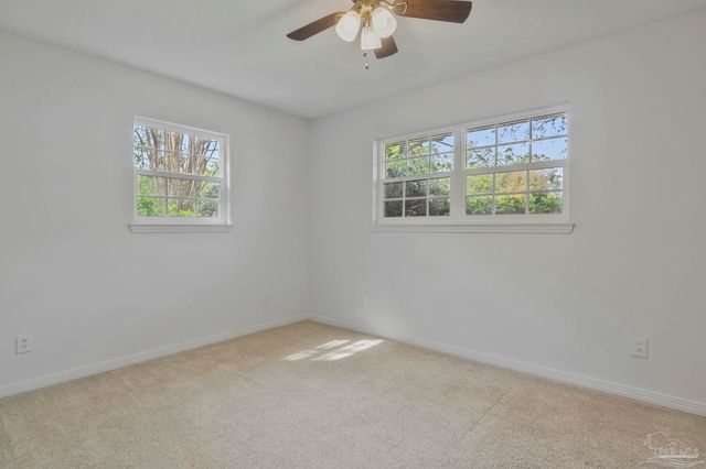 669 Carlton Rd, Pensacola, FL 32534