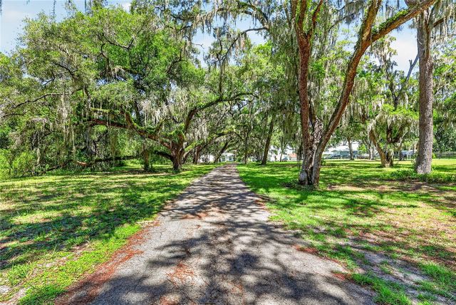 10639 SE SUNSET HARBOR ROAD, Summerfield, FL 34491
