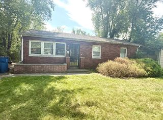 4241 W 22nd Plaza, Gary, IN 46404