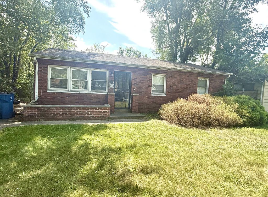 4241 W 22nd Plaza, Gary, IN 46404