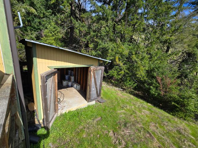 1063 Wool Mt Road, Zenia, CA 95595