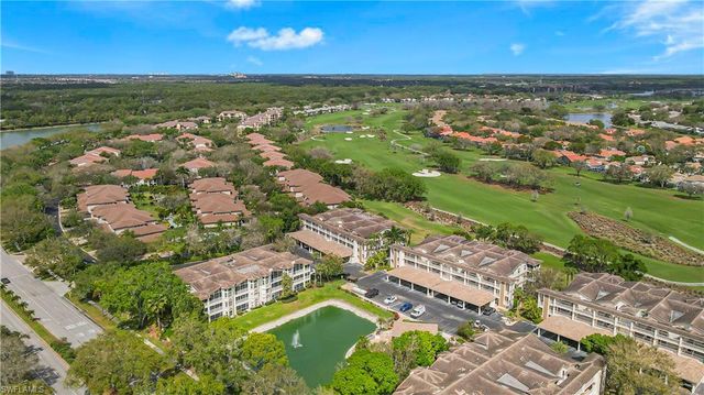 6045 Chardonnay LN 302, Naples, FL 34119