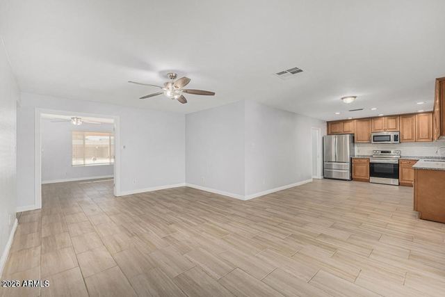 4328 W ALTADENA Avenue, Glendale, AZ 85304