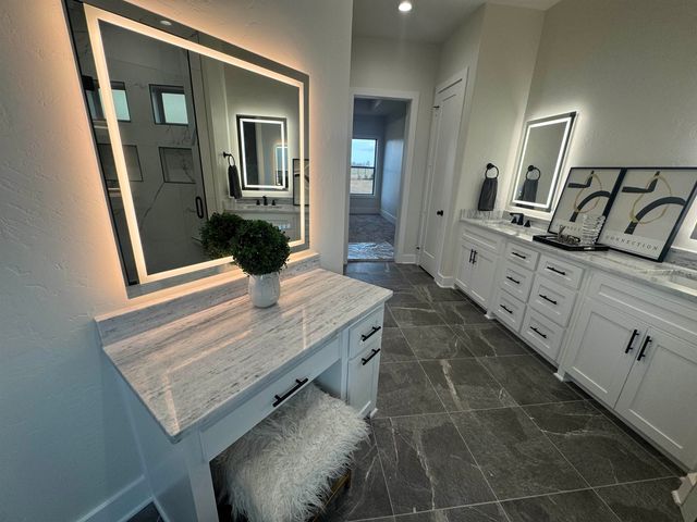 3922 Hidden Hills Cir, Longview, TX 75605