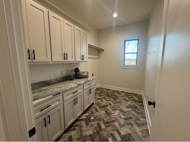 3922 Hidden Hills Cir, Longview, TX 75605