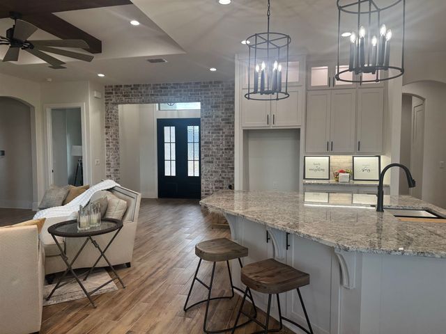 3922 Hidden Hills Cir, Longview, TX 75605