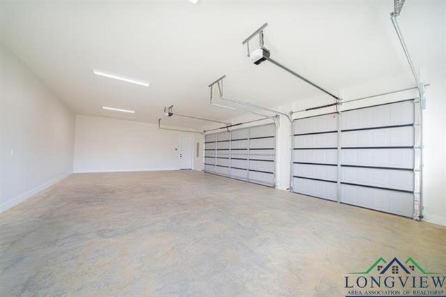 3922 Hidden Hills Cir, Longview, TX 75605