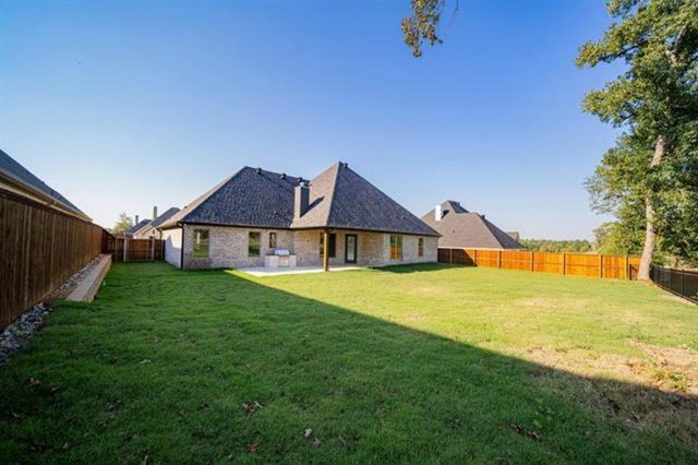 3922 Hidden Hills Cir, Longview, TX 75605