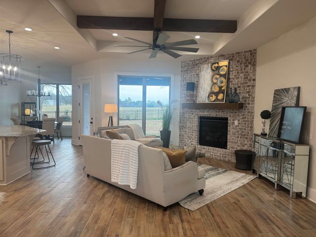 3922 Hidden Hills Cir, Longview, TX 75605