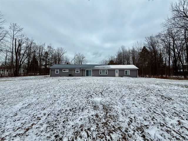7207 E LAKE Road, Erie, PA 16511