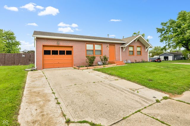 8104 Pickford Drive, Indianapolis, IN 46227