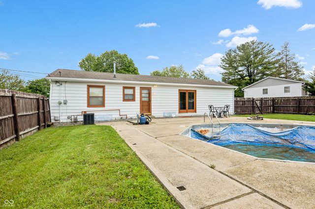 8104 Pickford Drive, Indianapolis, IN 46227