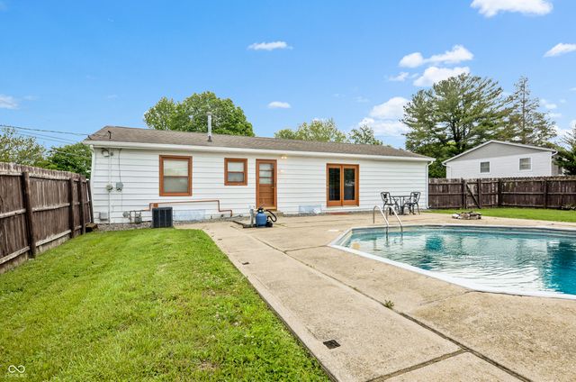 8104 Pickford Drive, Indianapolis, IN 46227