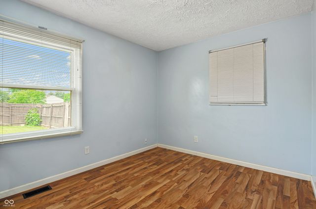 8104 Pickford Drive, Indianapolis, IN 46227