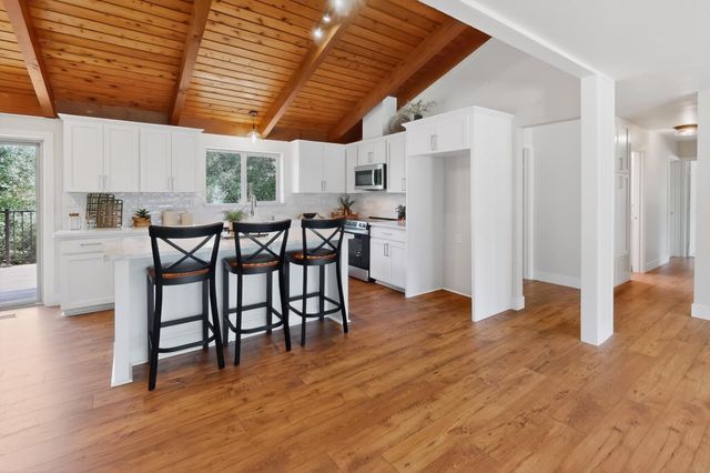 18082 Hummingbird, Penn Valley, CA 95946