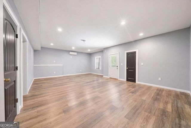 670 Silver Oak Drive, Dallas, GA 30132