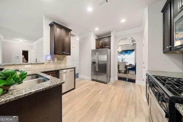 670 Silver Oak Drive, Dallas, GA 30132