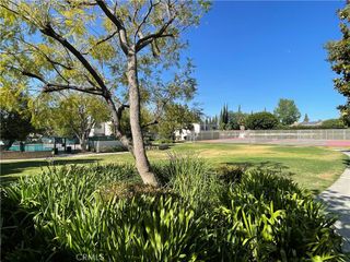 18504 Mayall Street C, Northridge, CA 91324