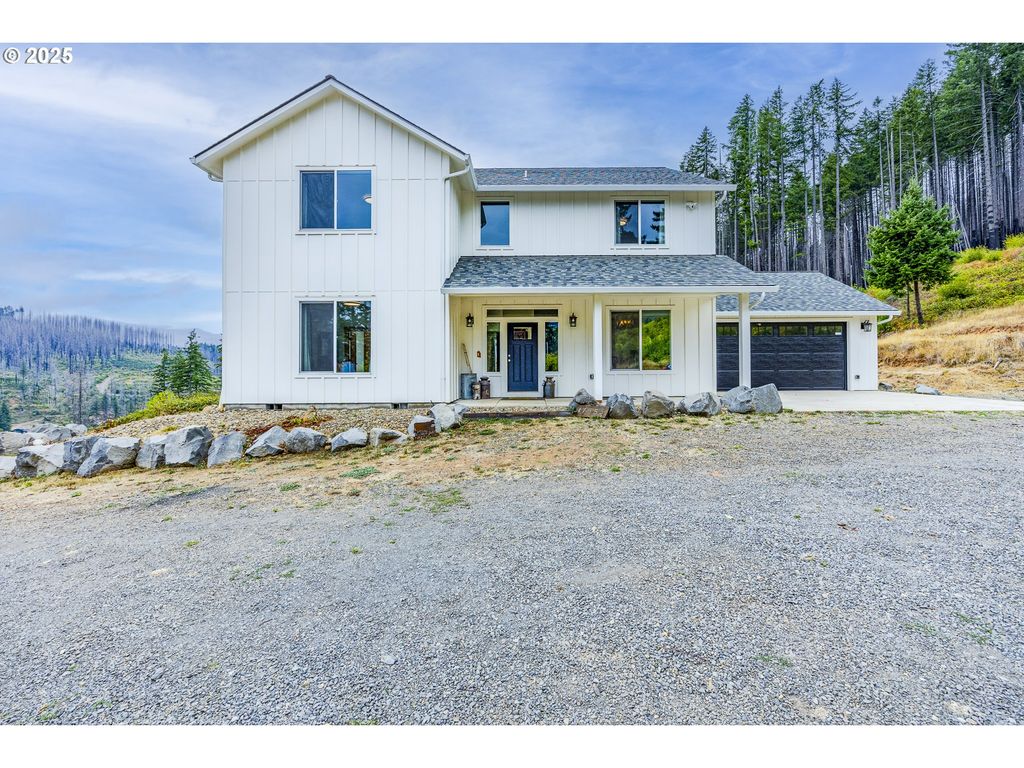 47555 MCKENZIE Hwy, Vida, OR 97488