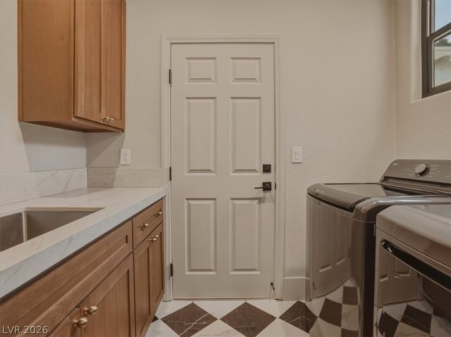 11533 Glowing Sunset Lane, Las Vegas, NV 89135
