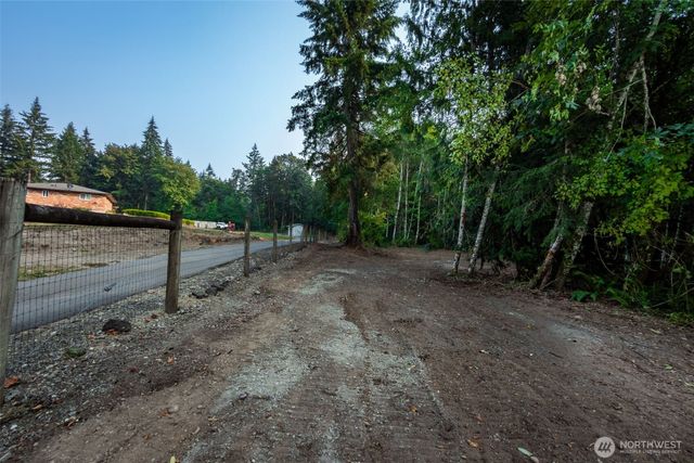 11135 Park Place Lane SE, Olympia, WA 98501