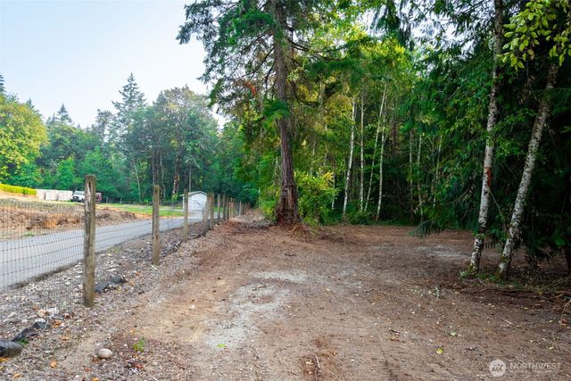 11135 Park Place Lane SE, Olympia, WA 98501
