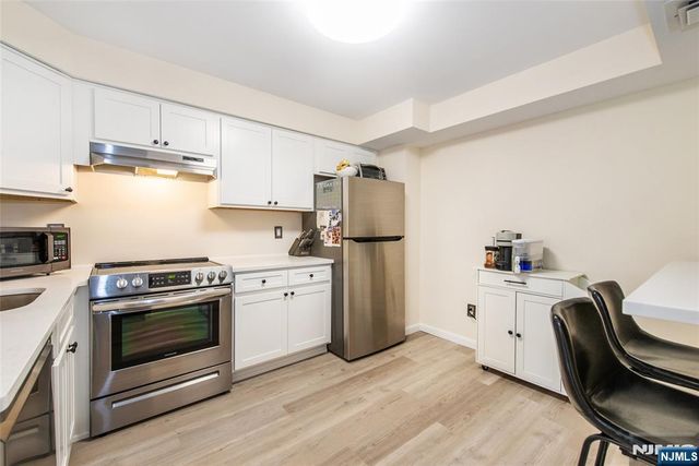 521 Piermont Avenue 119A, River Vale, NJ 07675