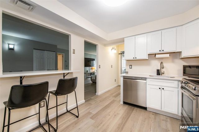 521 Piermont Avenue 119A, River Vale, NJ 07675