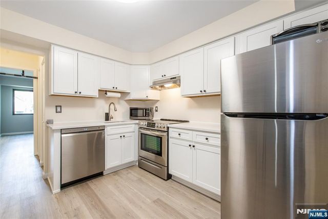 521 Piermont Avenue 119A, River Vale, NJ 07675