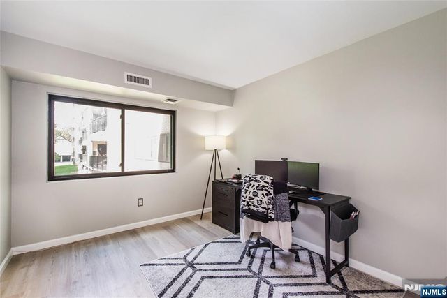 521 Piermont Avenue 119A, River Vale, NJ 07675