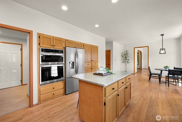 5887 Bay Pine Court, Ferndale, WA 98248