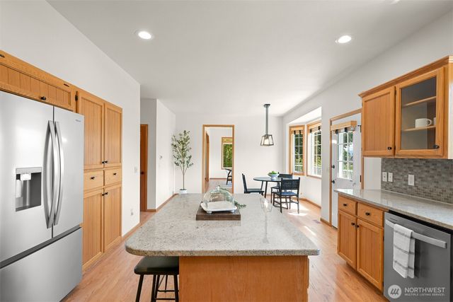 5887 Bay Pine Court, Ferndale, WA 98248