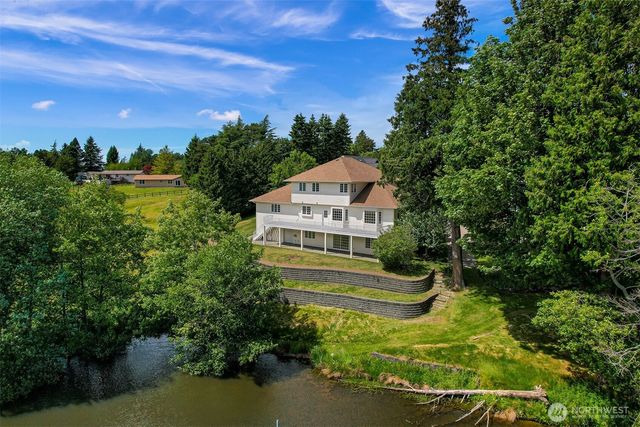 5887 Bay Pine Court, Ferndale, WA 98248