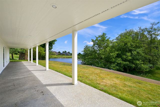 5887 Bay Pine Court, Ferndale, WA 98248