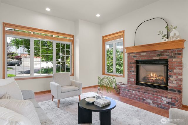 5887 Bay Pine Court, Ferndale, WA 98248