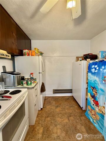 313 S Birch St, Omak, WA 98841