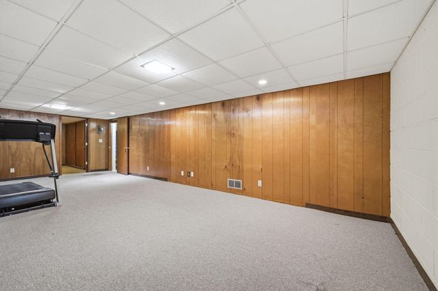 4002 7th Avenue, Anoka, MN 55303