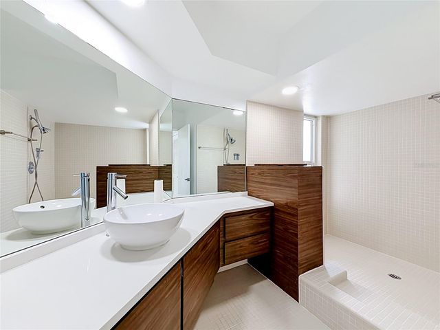 210 DOLPHIN POINT C, Clearwater Beach, FL 33767