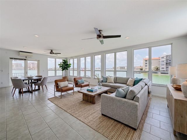 210 DOLPHIN POINT C, Clearwater Beach, FL 33767