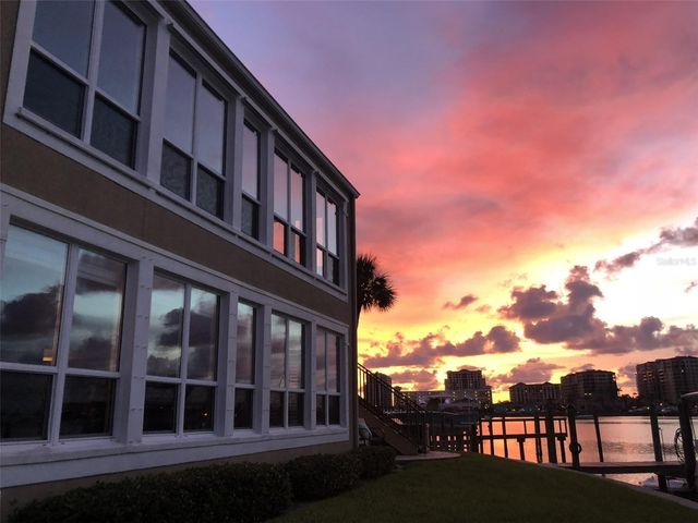 210 DOLPHIN POINT C, Clearwater Beach, FL 33767