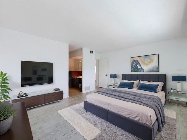 210 DOLPHIN POINT C, Clearwater Beach, FL 33767