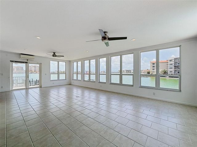 210 DOLPHIN POINT C, Clearwater Beach, FL 33767