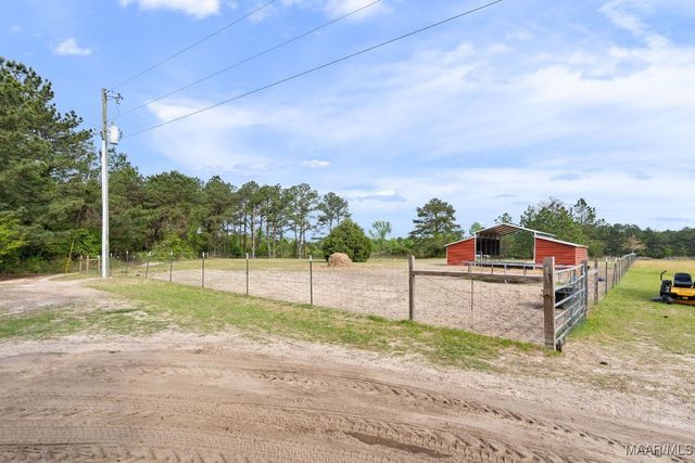 2153 County Road 57 ., Prattville, AL 36067