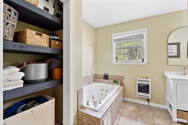 2153 County Road 57 ., Prattville, AL 36067