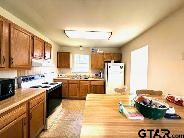 803 Kelly St, Jacksonville, TX 75766